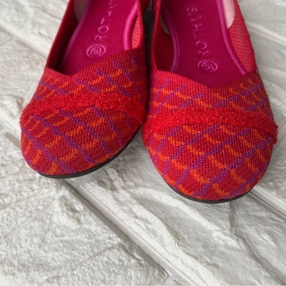 Rothy's The Flat Pomegranate Grid Round Toe Ballet Flat Red Pink Retired Size 8